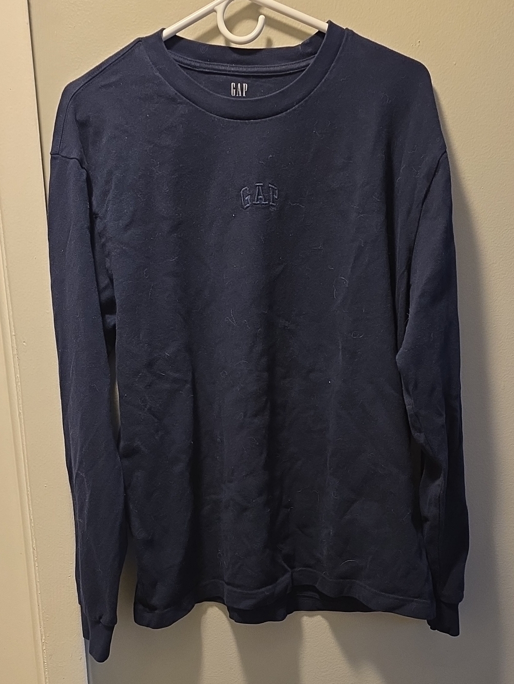 GAP Men's Dark Navy Long-Sleeve Crewneck Sweatshirt